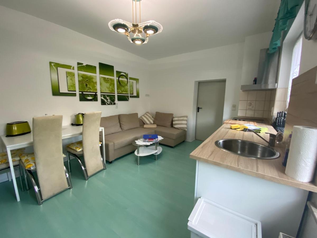 Ferienwohnung Felix テンプリーン エクステリア 写真